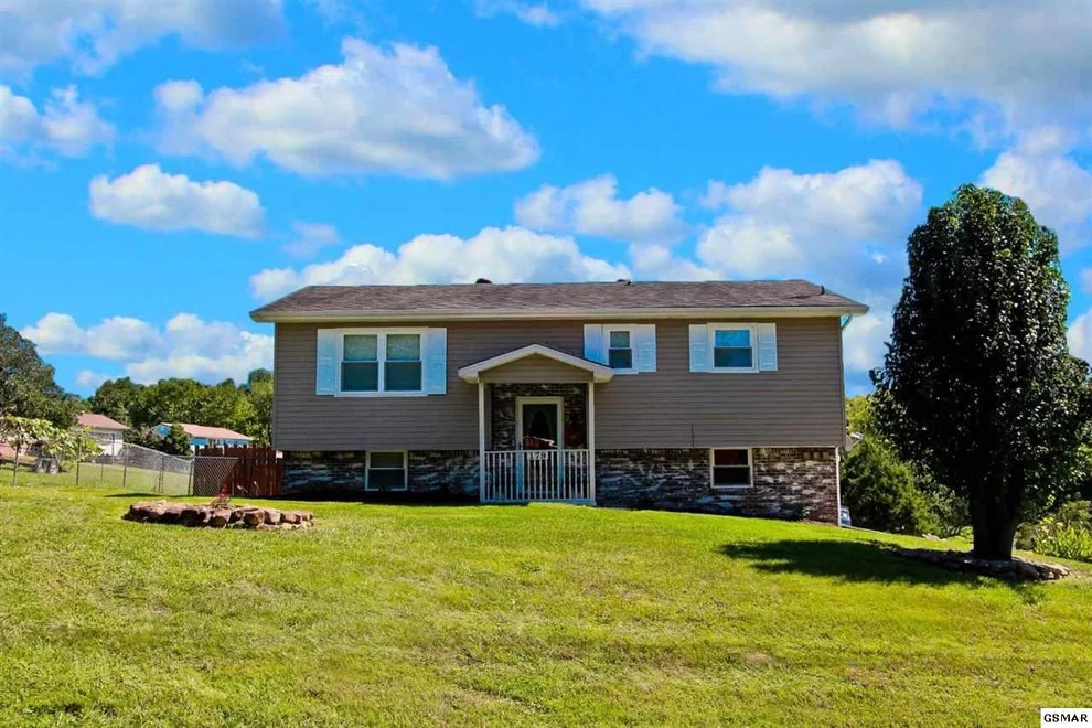 Unit for sale at 179 Brookview Drive, Newport, TN 37821