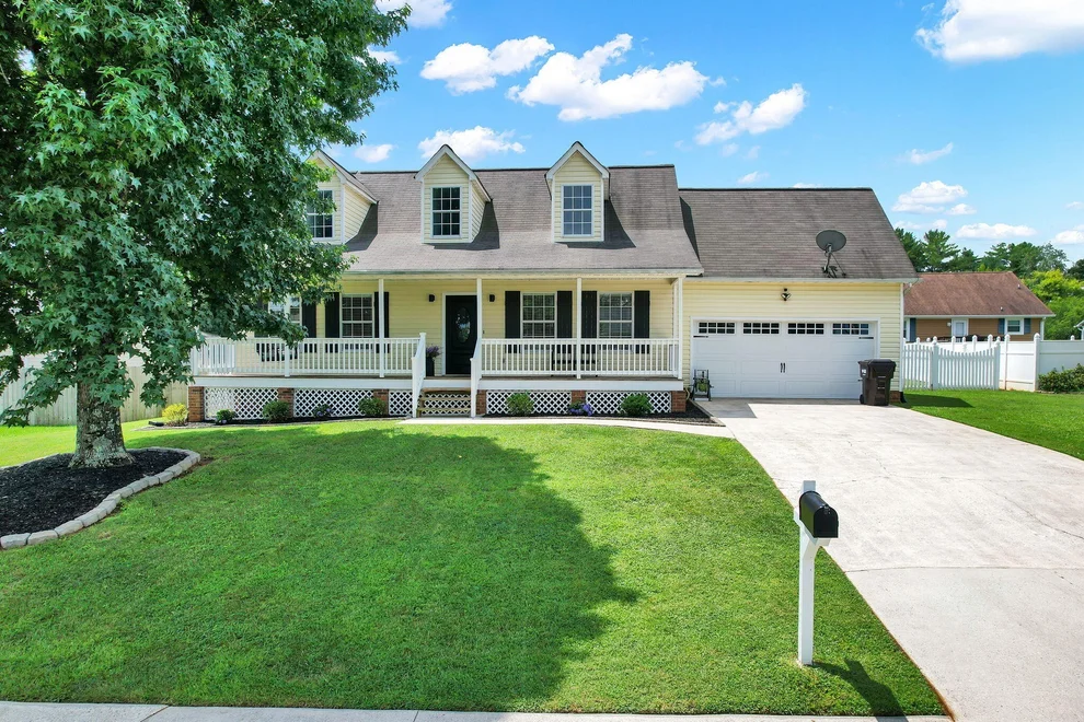 Unit for sale at 1762 NE Autumn Drive NE, Cleveland, TN 37323