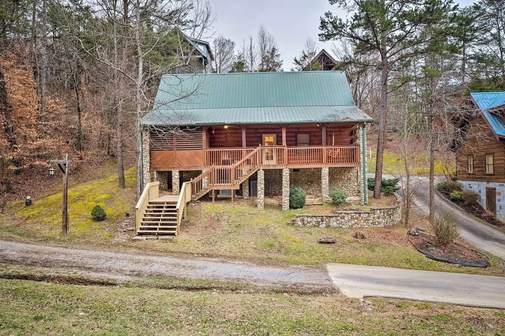 Unit for sale at 2530 Peppercorn Way, Pigeon Forge, TN 37863
