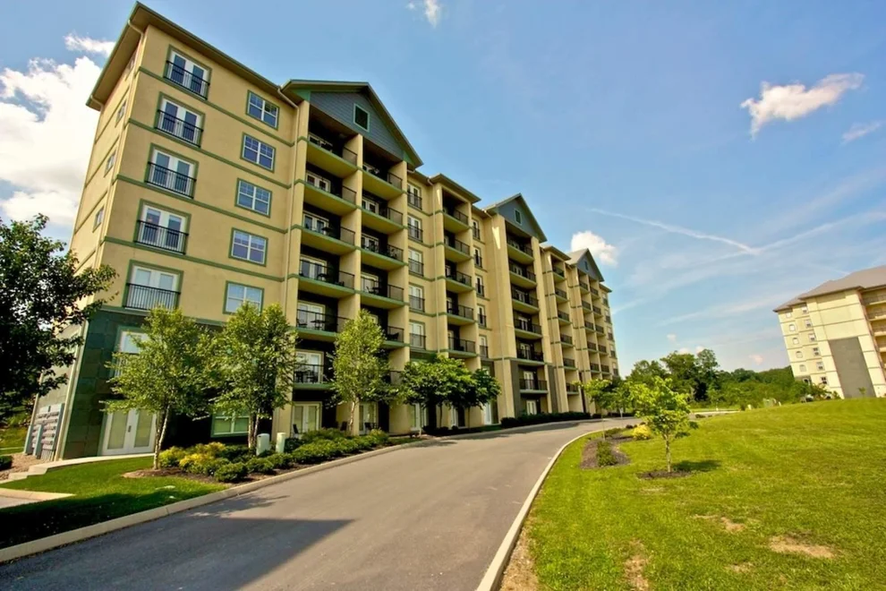 Unit for sale at 124 Plaza Drive, Pigeon Forge, TN 37863