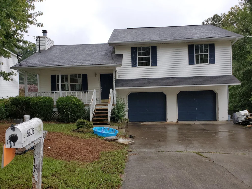Unit for sale at 5806 Rolling Ridge Drive, Knoxville, TN 37921