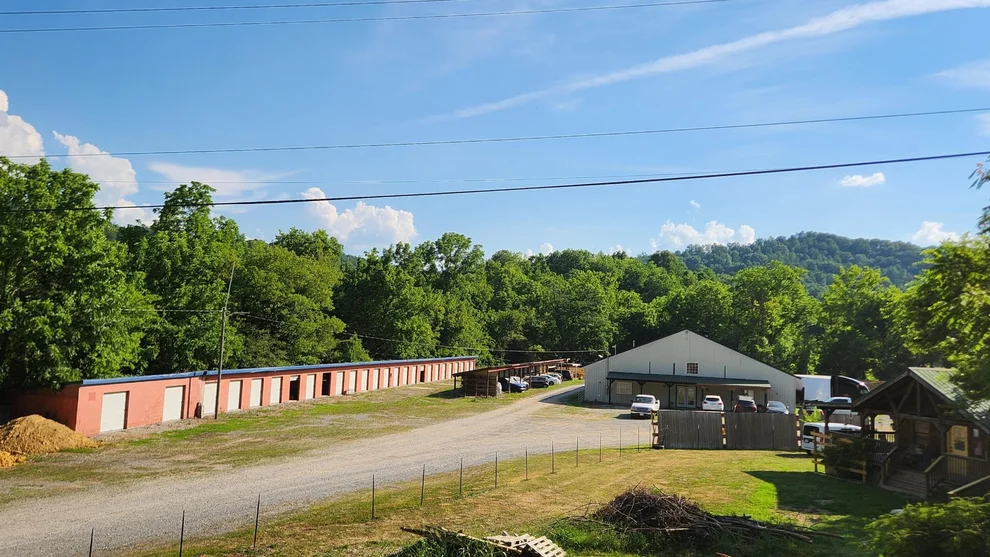 Unit for sale at 2980 Jones Cove Road, Sevierville, TN 37876
