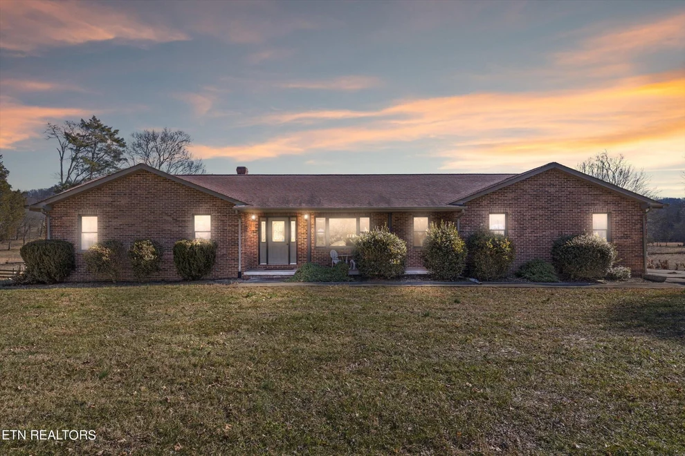 Unit for sale at 4545 Decatur Hwy, Ten Mile, TN 37880