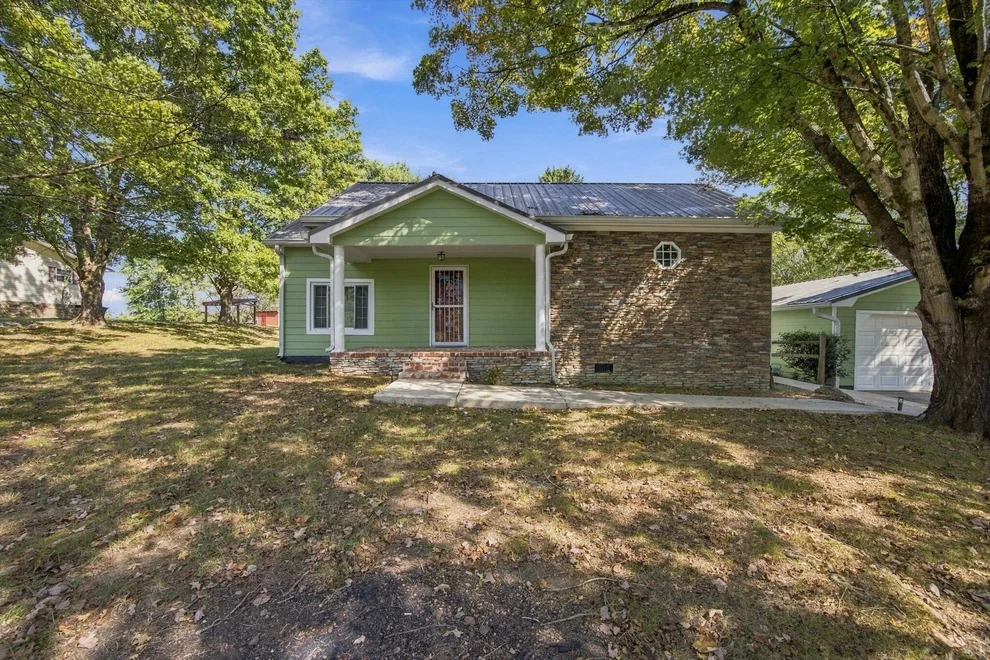 Unit for sale at 219 N Elm Street, Whitwell, TN 37397