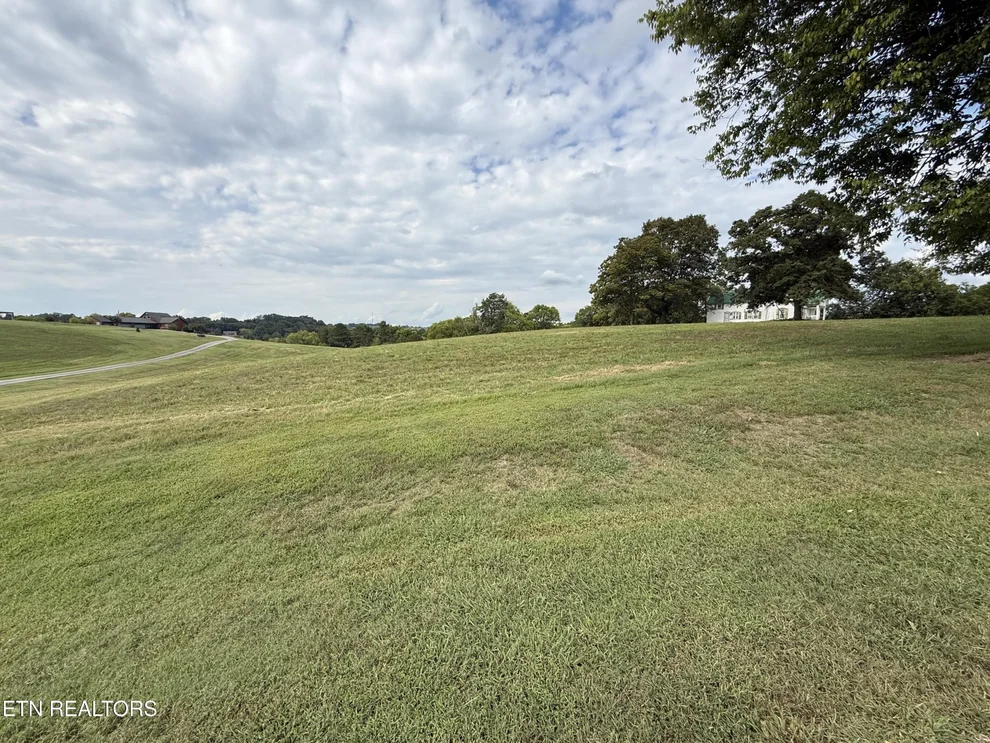 Unit for sale at 0 Bent Rd, Kodak, TN 37764