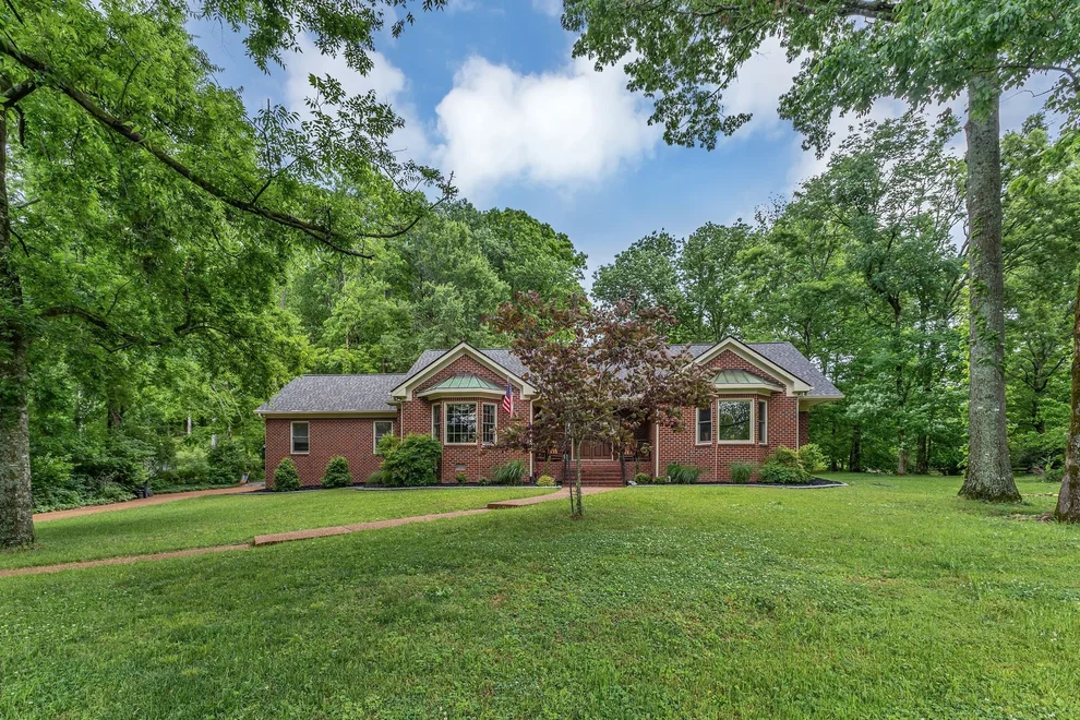 Unit for sale at 5087 Saddleview Dr, Franklin, TN 37067