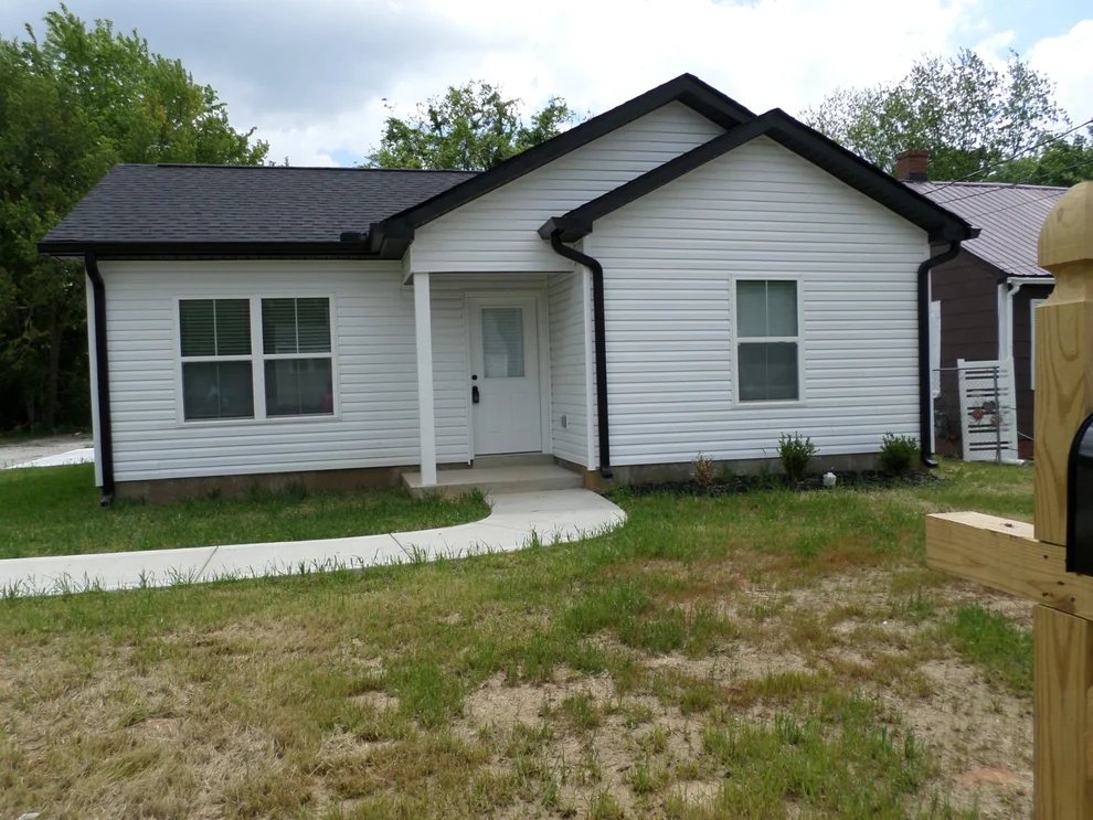 Unit for sale at 118 Peabody Ave, Jackson, TN 38301