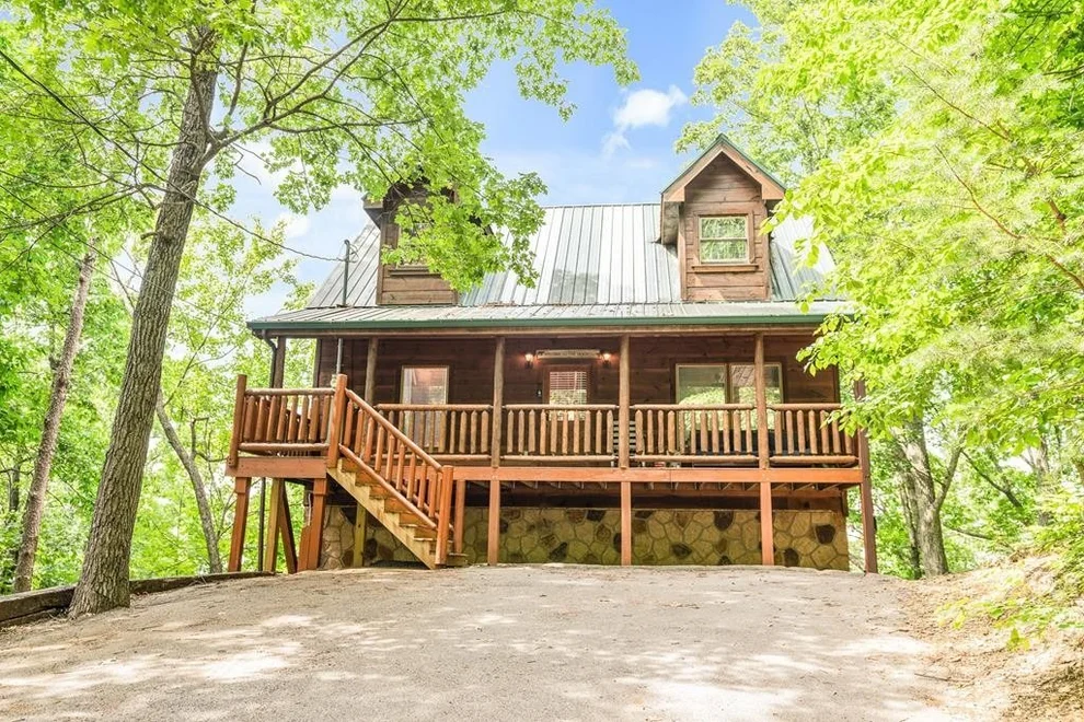Unit for sale at 1933 Orchard Drive, Sevierville, TN 37876