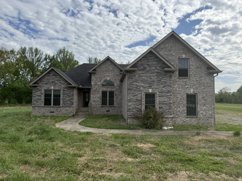 Unit for sale at 3143 Friendship Rd, Cross Plains, TN 37049