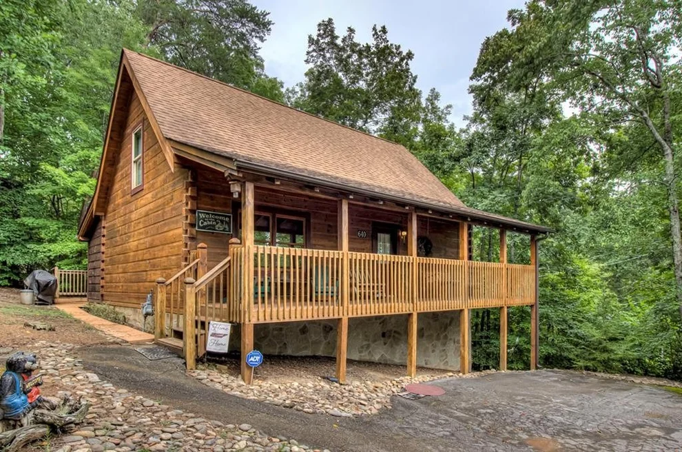 Unit for sale at 640 Forest Drive, Pigeon Forge, TN 37863