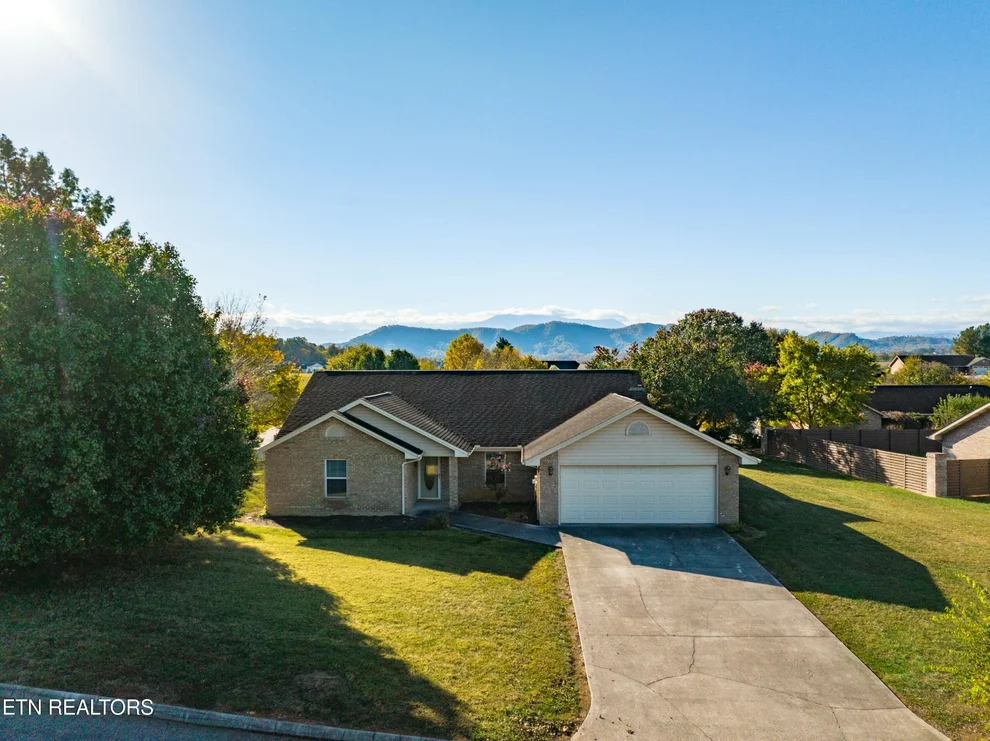 Unit for sale at 3065 Shaconage Tr, Sevierville, TN 37876