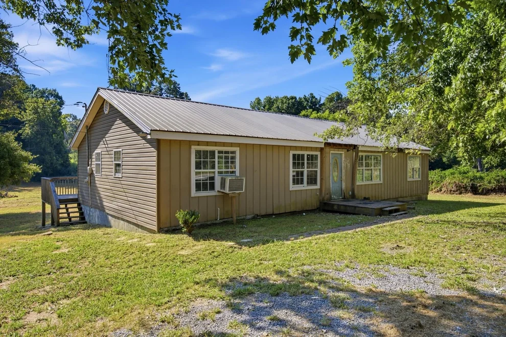 Unit for sale at 9334 Highway 58, Harrison, TN 37341