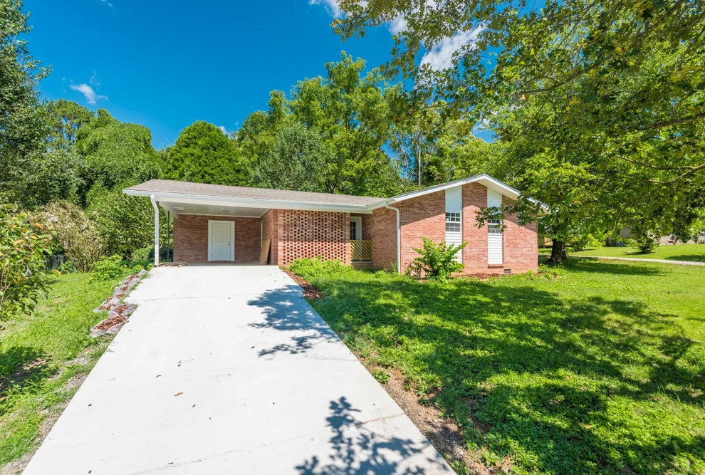 Unit for sale at 133 Simmons Rd, Loudon, TN 37774
