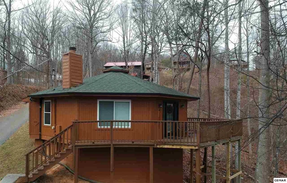 Unit for sale at 1019 Villa Lane, Gatlinburg, TN 37738