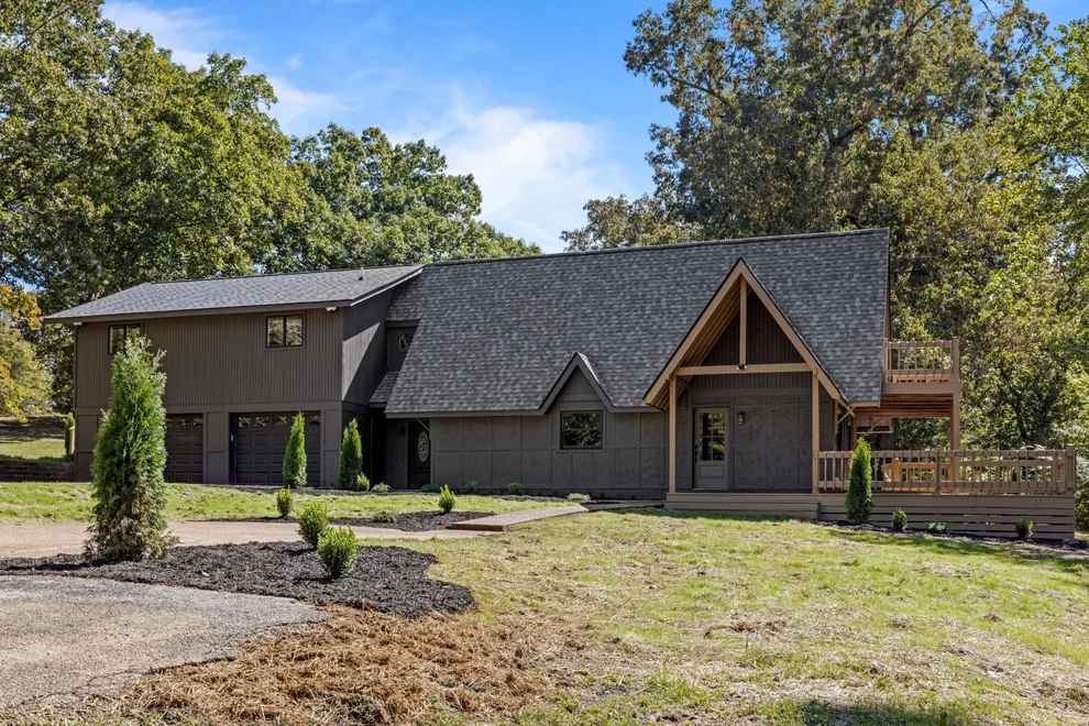 Unit for sale at 7583 Coolidge Lane, Ooltewah, TN 37363