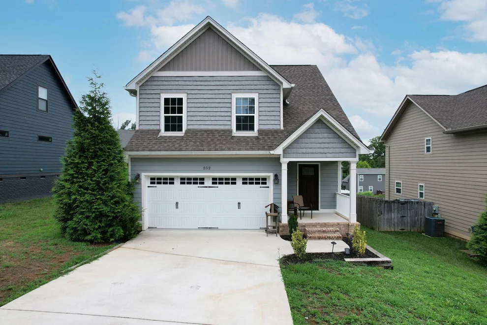 Unit for sale at 252 SW Courtland Crest Drive, Cleveland, TN 37311