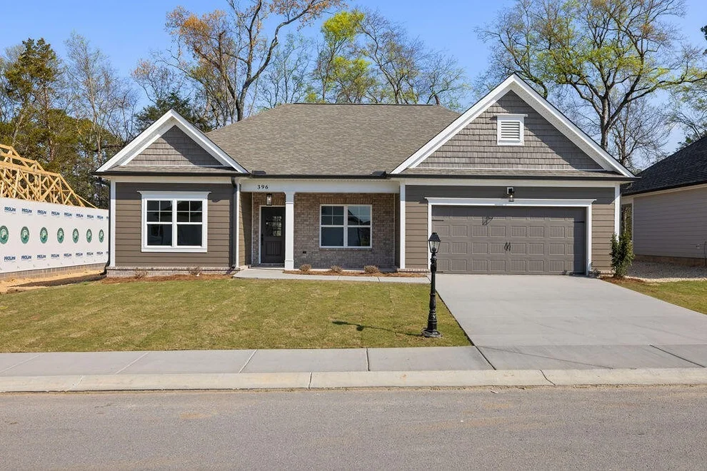 Unit for sale at 396 Winchester Drive, Rossville, GA 30741