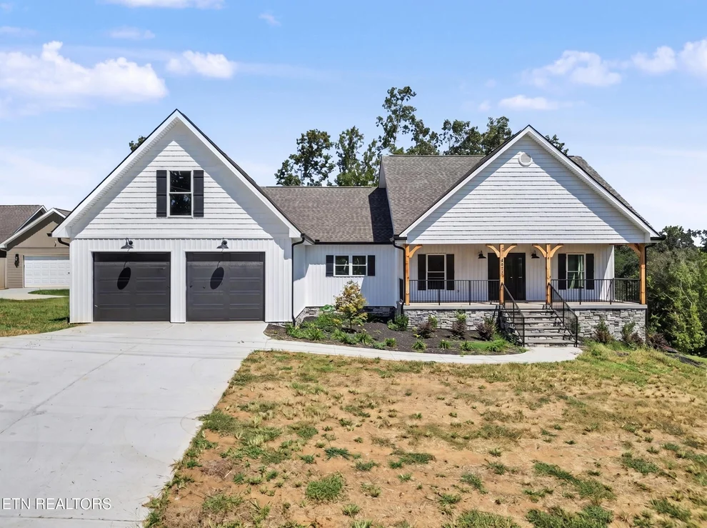 Unit for sale at 6031 Bingham Lane, Maryville, TN 37801