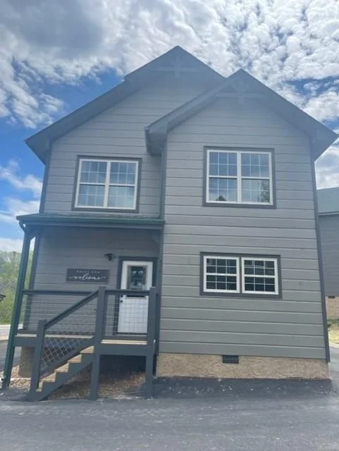 Unit for sale at 876 Osprey Way, Pigeon Forge, TN 37863