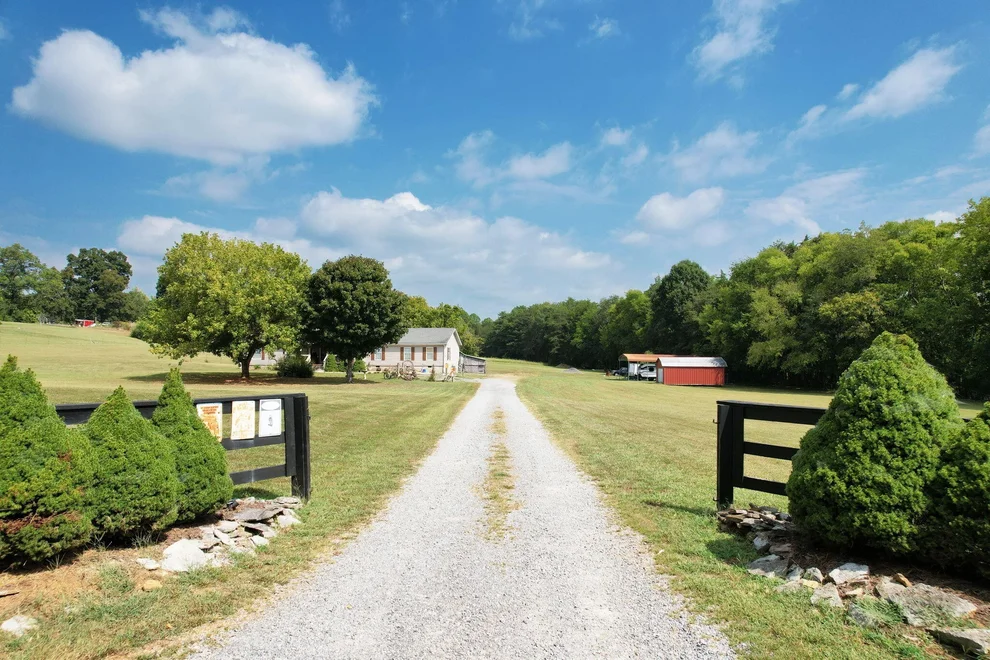 Unit for sale at 850 Blythe Ferry Lane, Georgetown, TN 37336