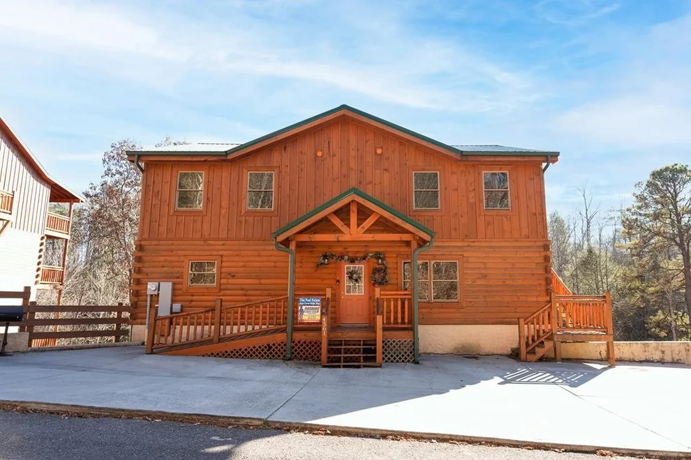 Unit for sale at 4361 Forest Ridge Way, Pigeon Forge, TN 37863