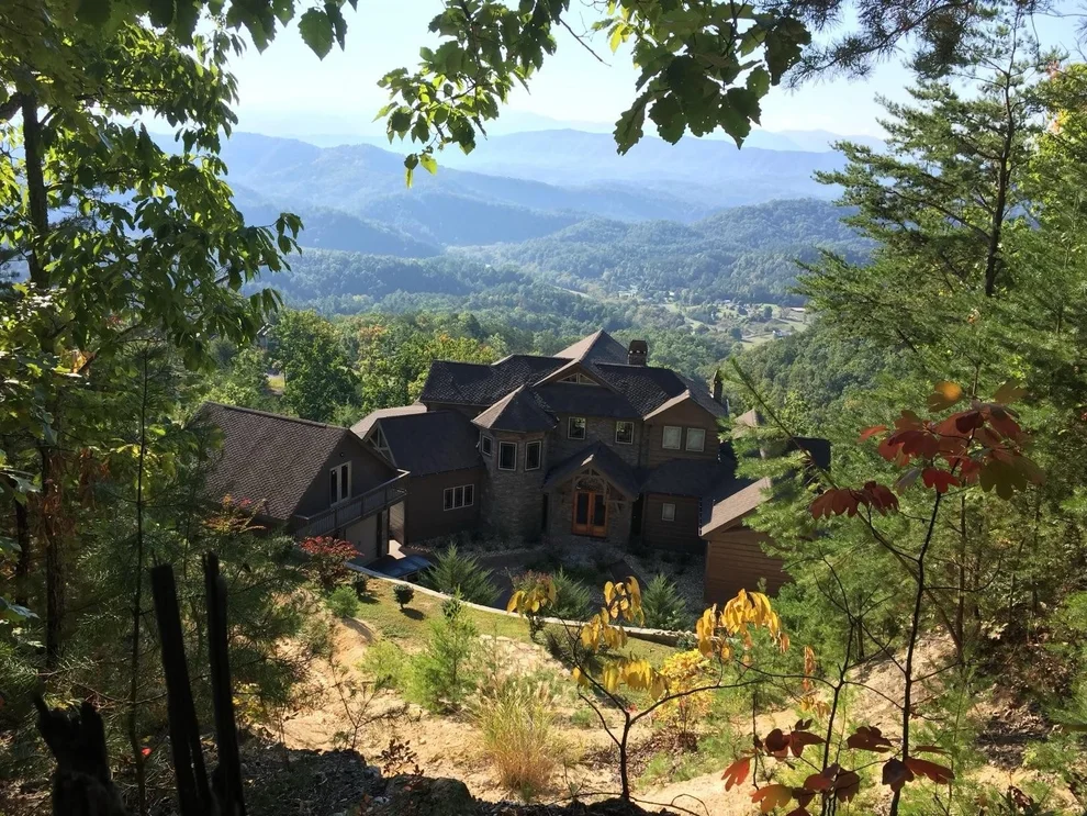 Unit for sale at 960 Autumn Ridge Way, Sevierville, TN 37876