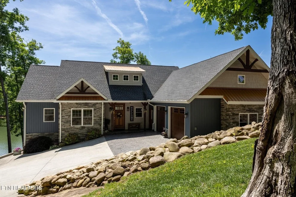 Unit for sale at 599 Waterfront Way, Ten Mile, TN 37880