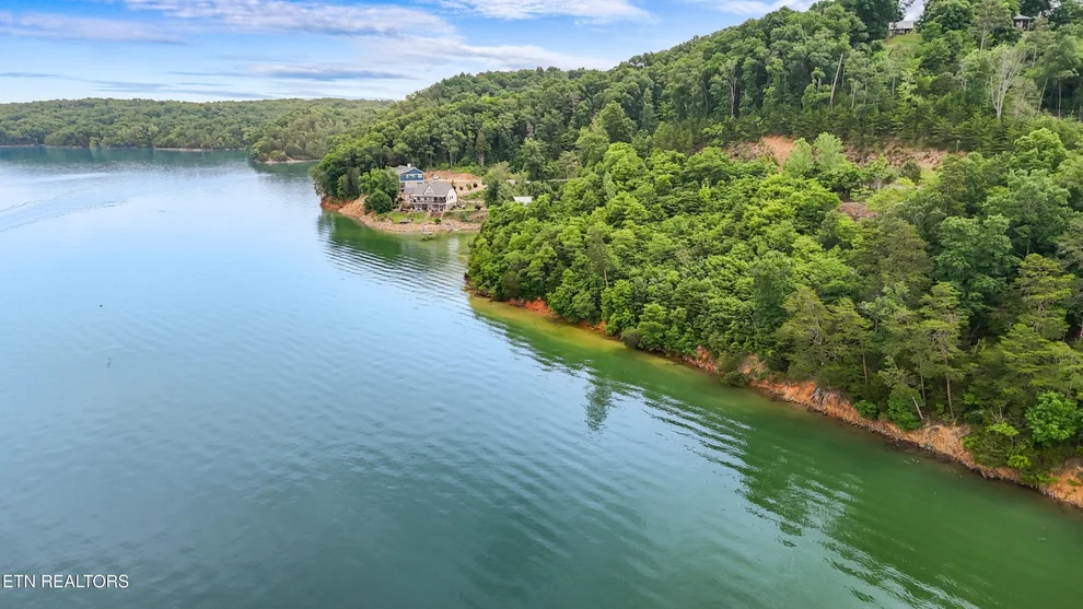 Unit for sale at 65 Stone Bridge Drive, Dandridge, TN 37725
