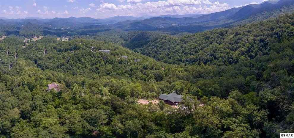 Unit for sale at 22 Kelley Ridge Road, Townsend, TN 37882