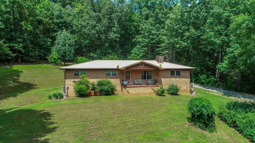 Unit for sale at 240 Greasy Cove Road, Cosby, TN 37722