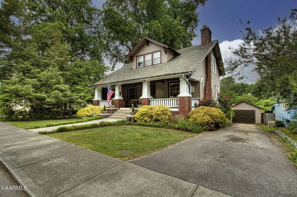 Unit for sale at 123 Miller Ave, Maryville, TN 37803