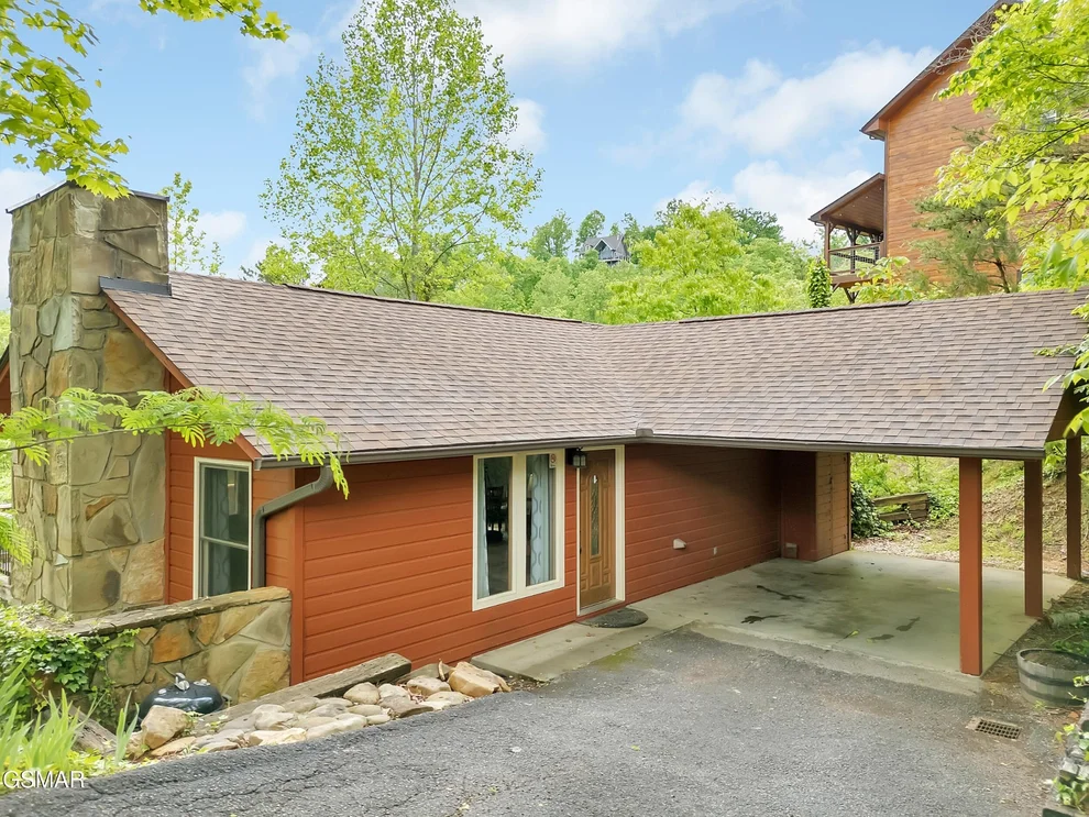 Unit for sale at 846 Vixen Run, Gatlinburg, TN 37738