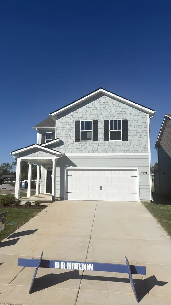 Unit for sale at 4926 Sandringham Lane, Murfreesboro, TN 37129