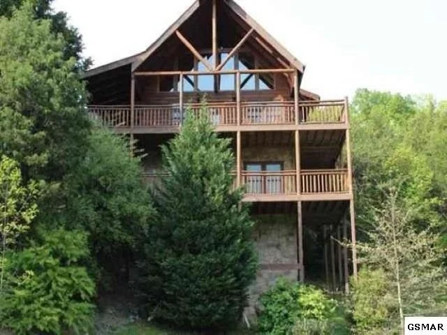 Unit for sale at 2336 waterfall Way, Pigeon Forge, TN 37863