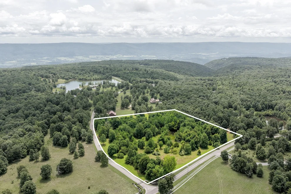Unit for sale at 0 Lake George Drive, Dunlap, TN 37327