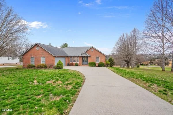 Unit for sale at 2411 Robin Ridge Drive, Maryville, TN 37801