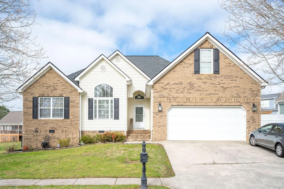 Unit for sale at 18 Avenue Of The Oaks, Rock Spring, GA 30739
