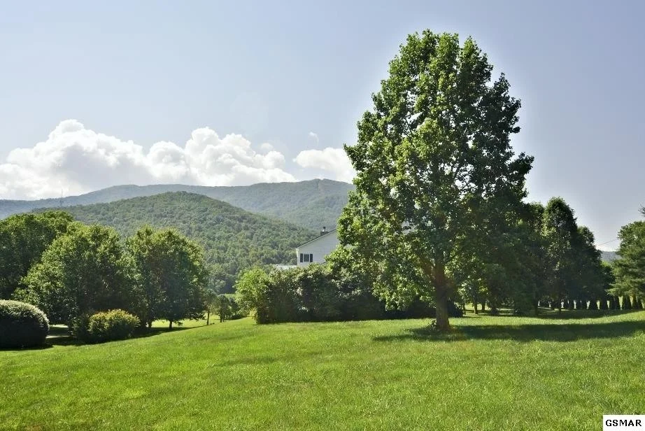 Unit for sale at 11 Monhollen Drive, Sevierville, TN 37862