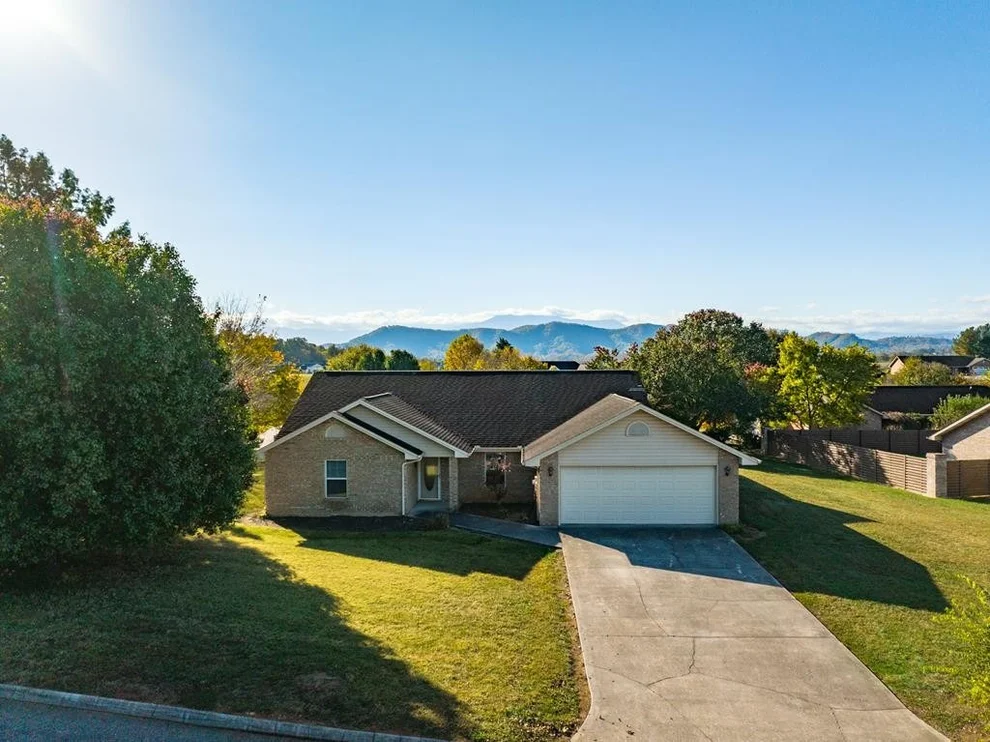 Unit for sale at 3065 Shaconage Trail, Sevierville, TN 37876