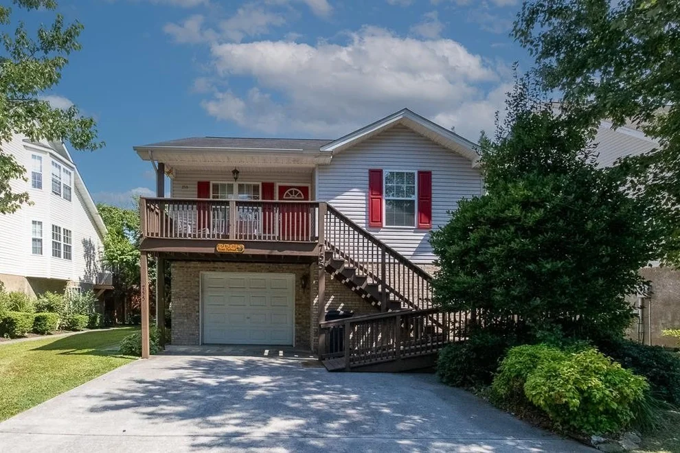 Unit for sale at 755 plantation Drive, Pigeon Forge, TN 37863