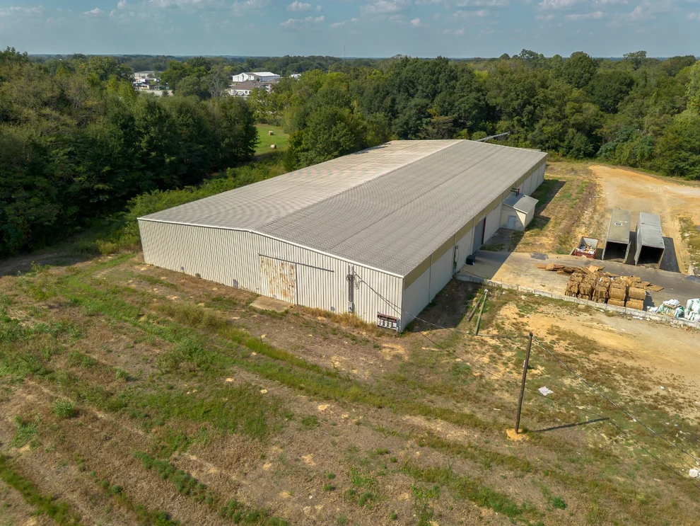 Unit for sale at 200 Auburn St, Town Creek, AL 35672