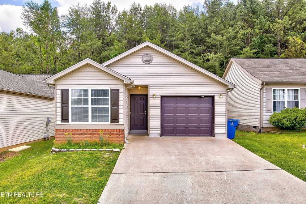 Unit for sale at 10616 Bitteroot Way, Knoxville, TN 37932