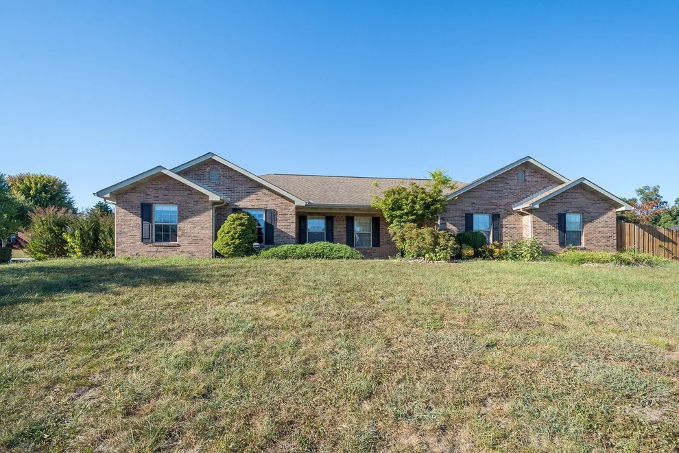 Unit for sale at 1304 Sarek Avenue, Sevierville, TN 37876