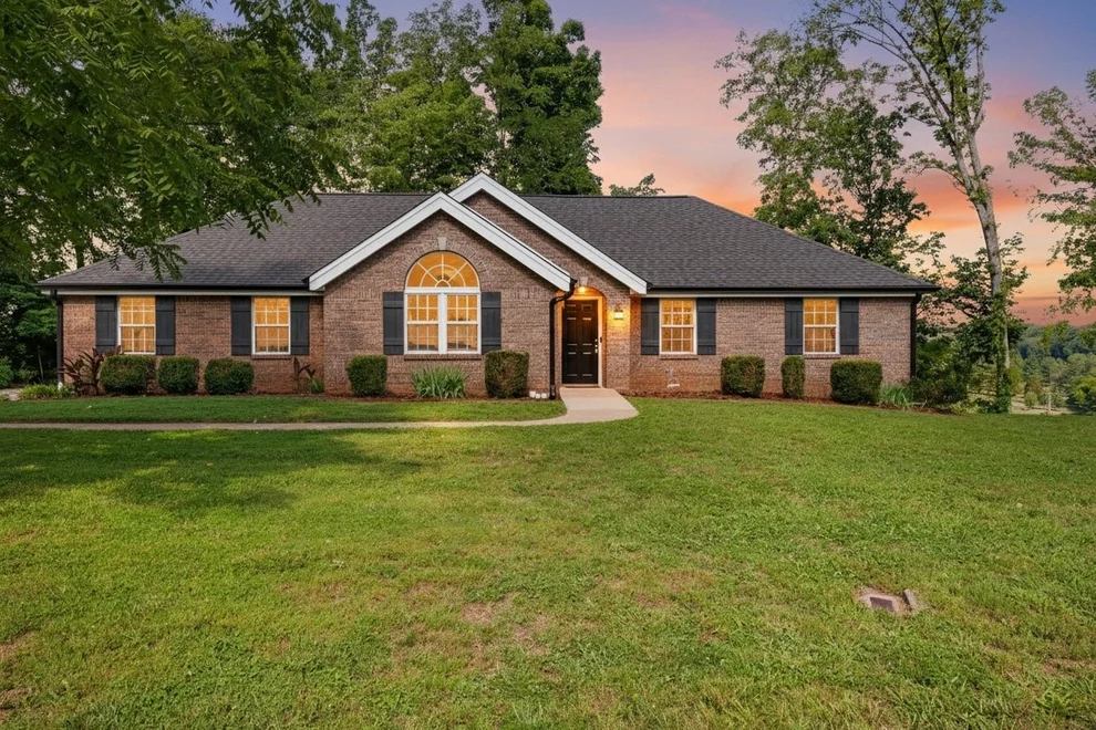 Unit for sale at 1804 Warfield Dr, Clarksville, TN 37043