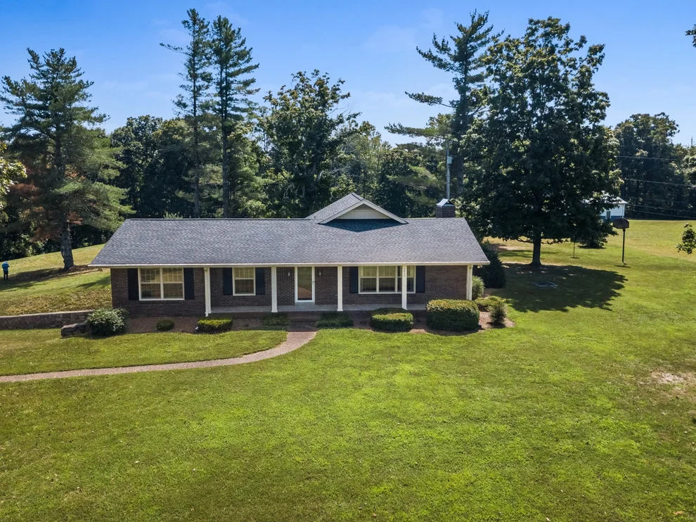 Unit for sale at 4809 Albert Fentress Rd, Greenbrier, TN 37073