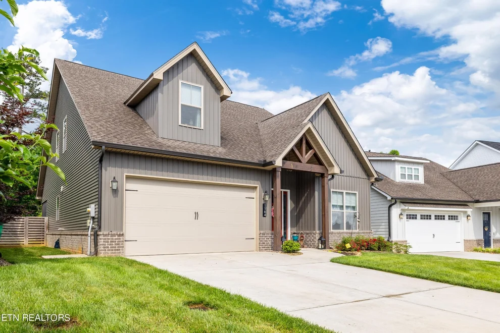Unit for sale at 1164 Belle Pond Ave, Knoxville, TN 37932