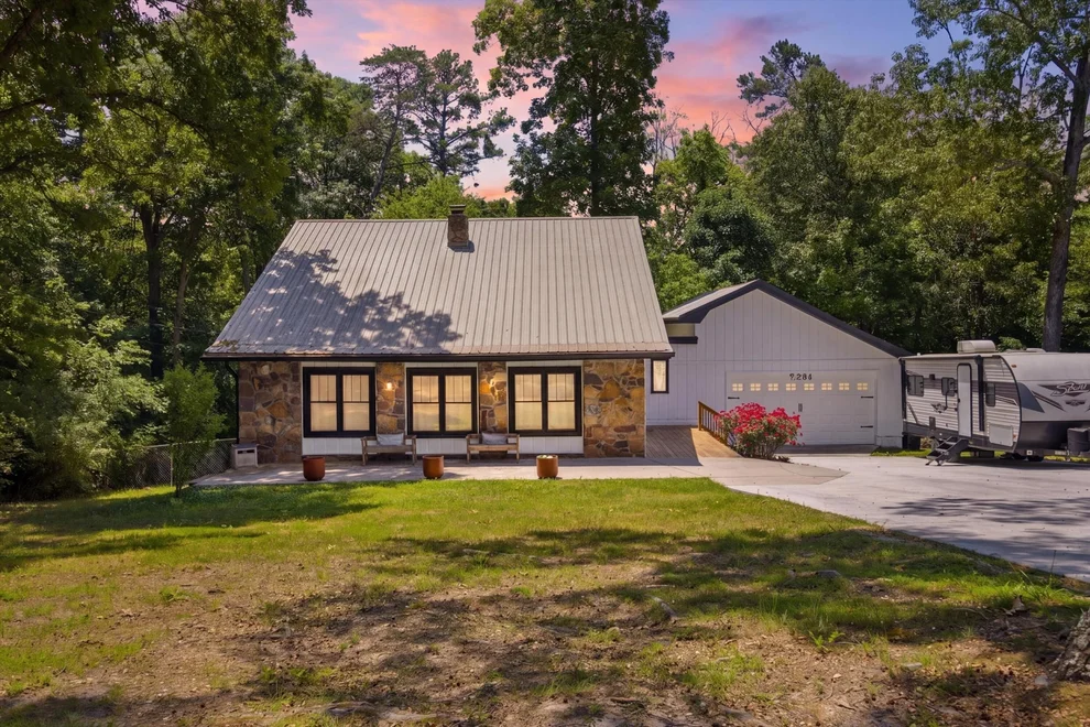 Unit for sale at 9204 Pine Ridge Road, Ooltewah, TN 37363