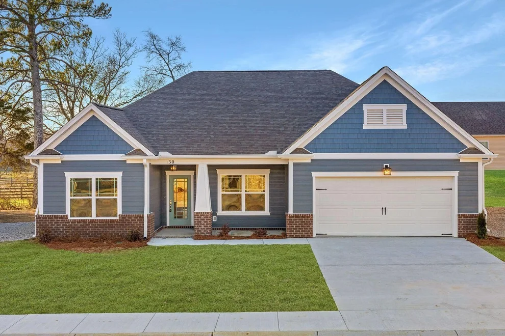 Unit for sale at 11650 Herons Haven Drive, Soddy Daisy, TN 37379