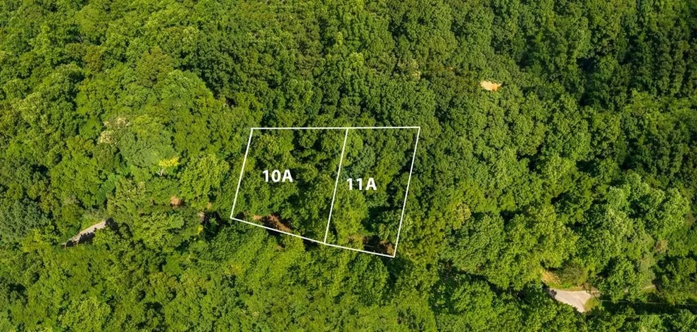 Unit for sale at 1011 Blowing Cave Road, Sevierville, TN 37876