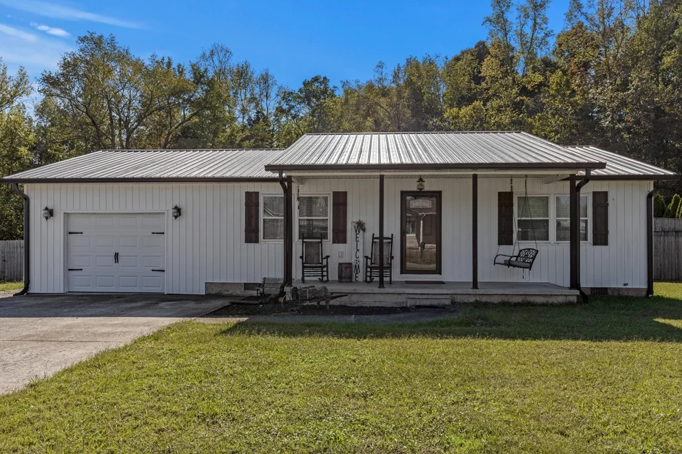 Unit for sale at 93 Magnolia Circle, Dunlap, TN 37327